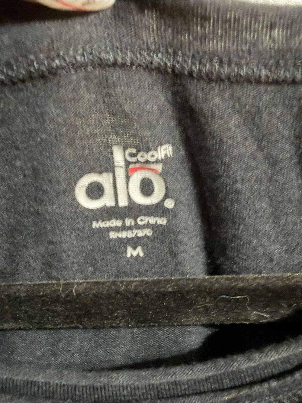 ALO Yoga Black Short Sleeve Crewneck Tee